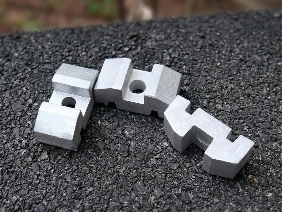 M-Clip Halarag untuk mengunci panel Pagar 3D ke tiang hollow